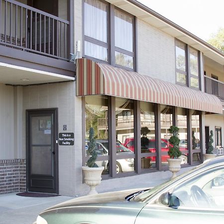 Cottonwood Inn & Suites Phillipsburg Zewnętrze zdjęcie