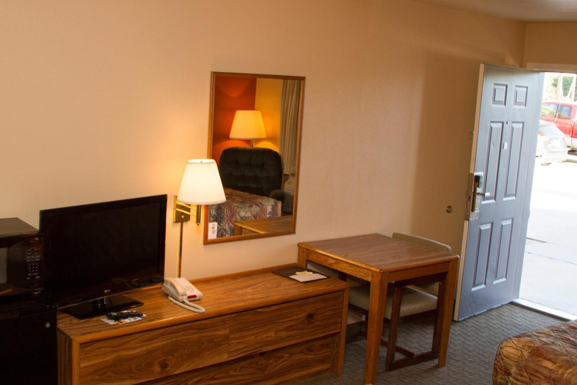 Cottonwood Inn & Suites Phillipsburg Pokój zdjęcie